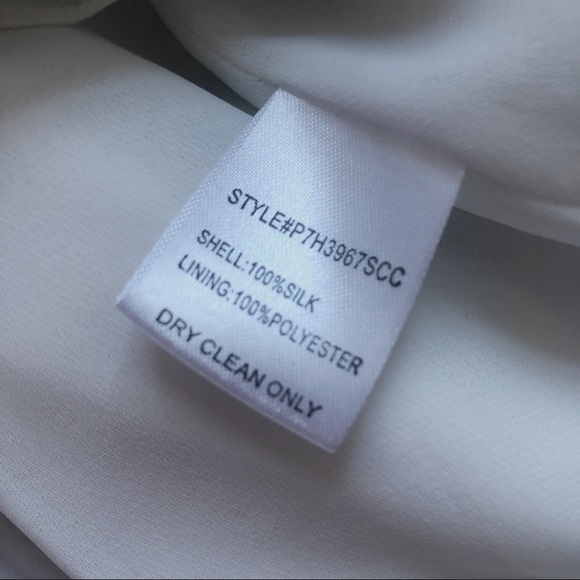 Parker NY 100% silk cold shoulder blouse size xs - Picture 8 of 8